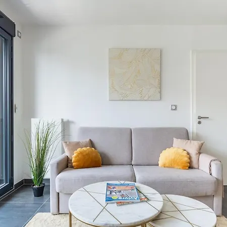 L'ambre - T2 Lumineux - Parking, Rer A, Disneyland Apartamento *
