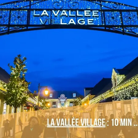 L'ambre - T2 Lumineux - Parking, Rer A, Disneyland Apartment
